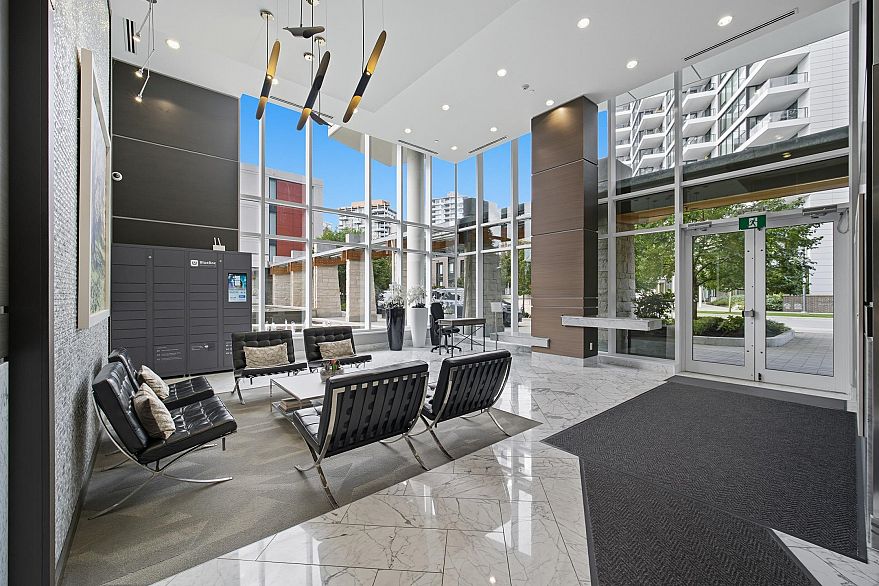 1906 5628 Birney Avenue