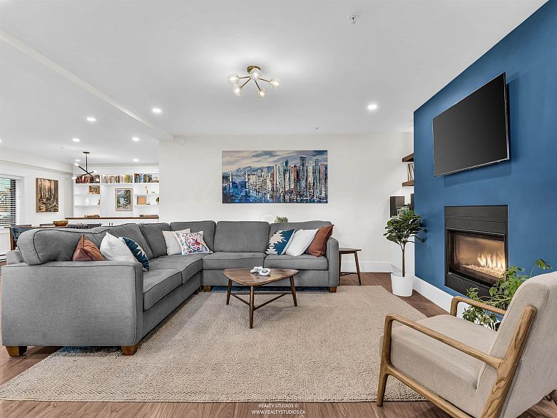 436 Lakewood Drive