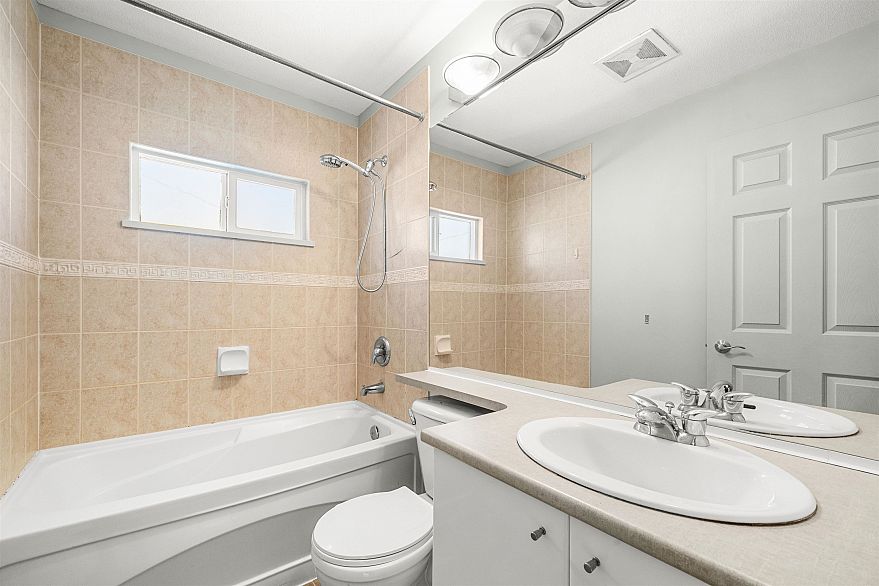 3265 Clermont Mews