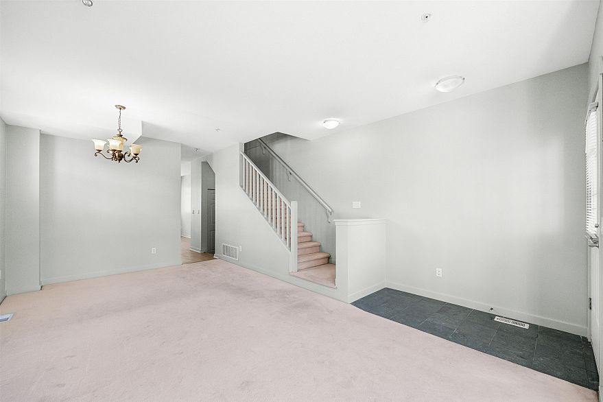 3265 Clermont Mews