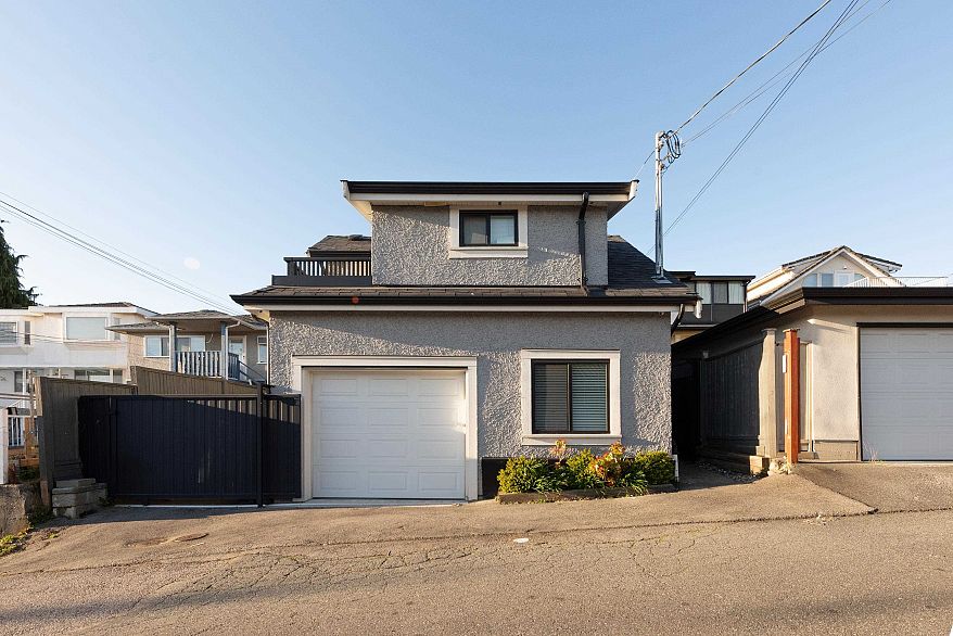 104 E 62 Avenue