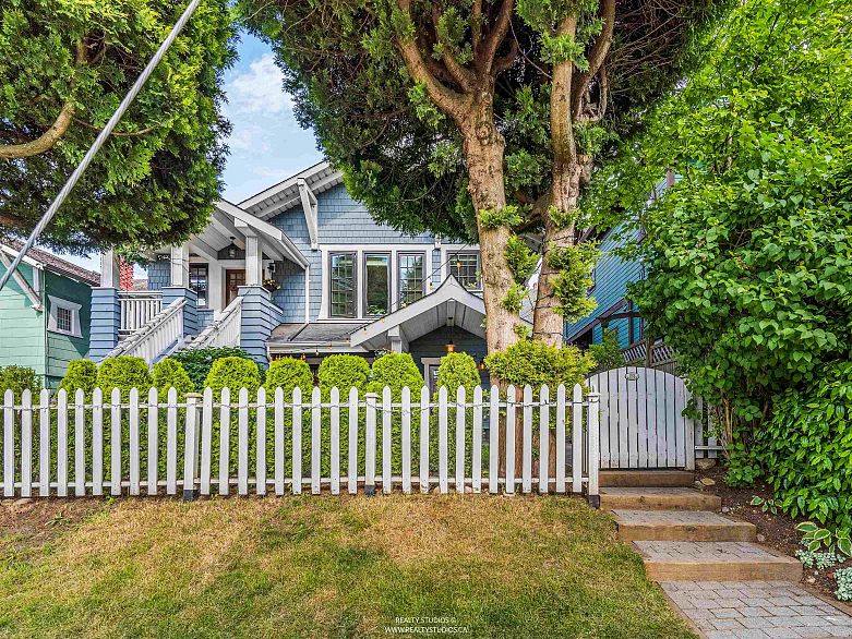 436 Lakewood Drive