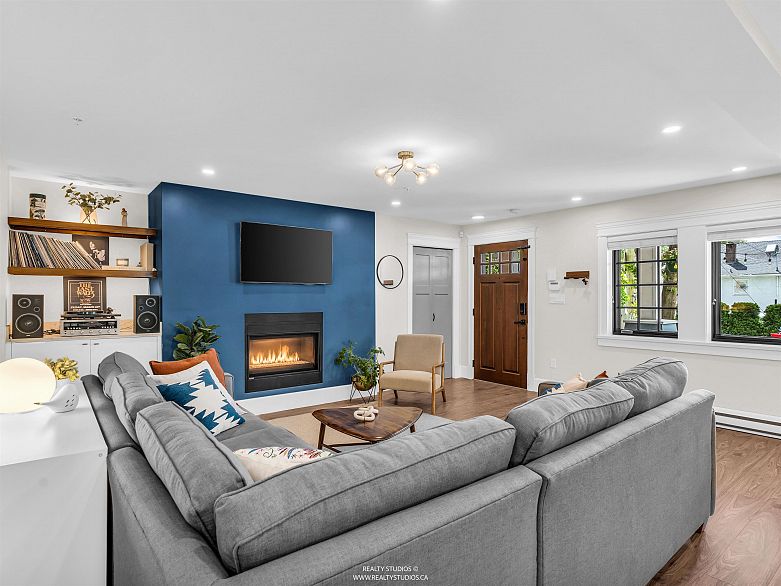 436 Lakewood Drive