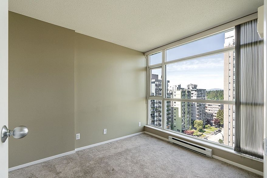 PH110 1889 Alberni Street
