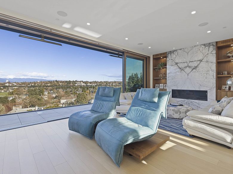 4384 Quesnel Drive