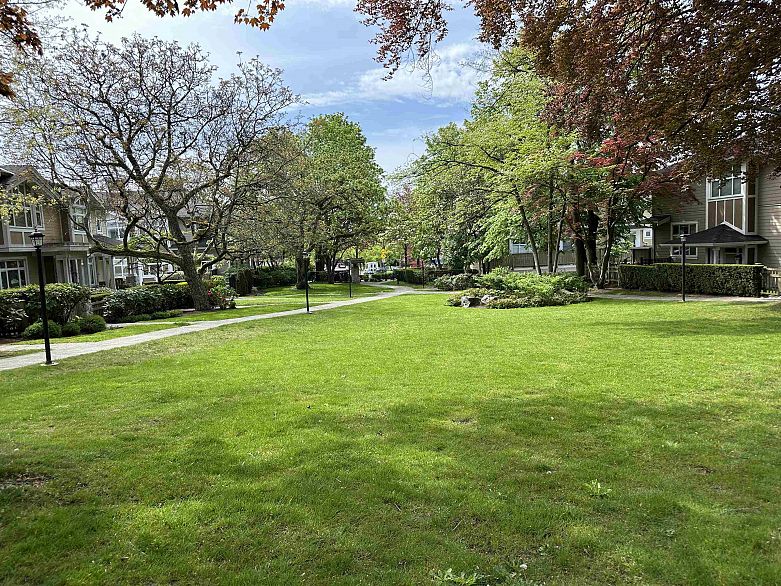 875 W 59th Avenue