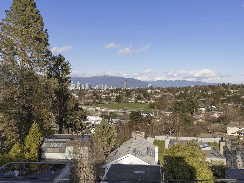 4384 Quesnel Drive