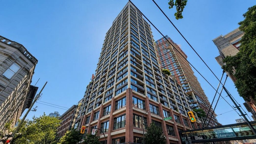 2908 108 W Cordova Street