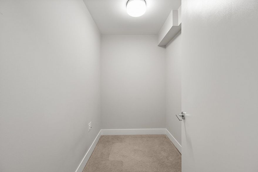 3482 Marine Way