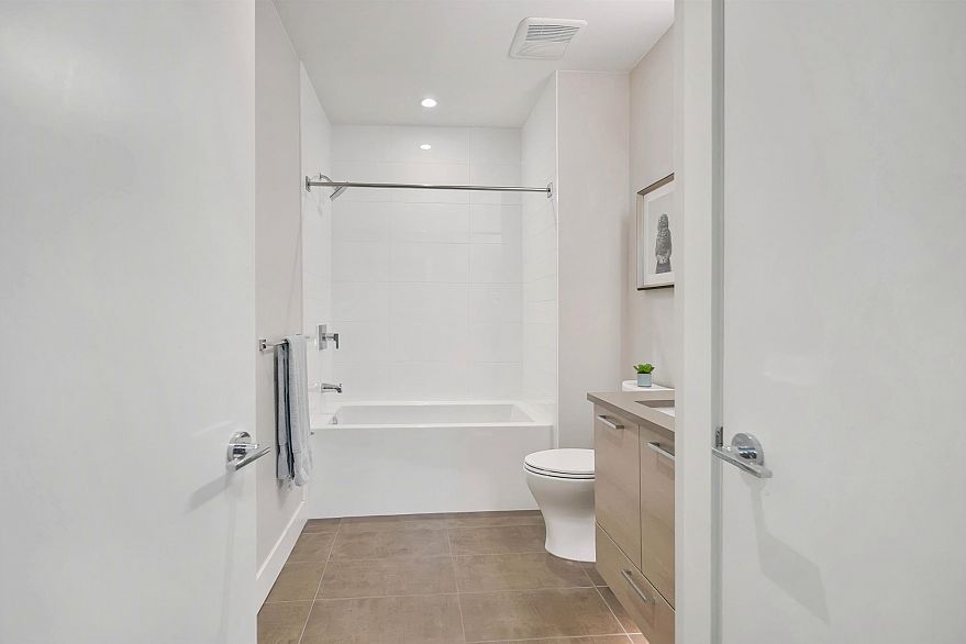 3482 Marine Way