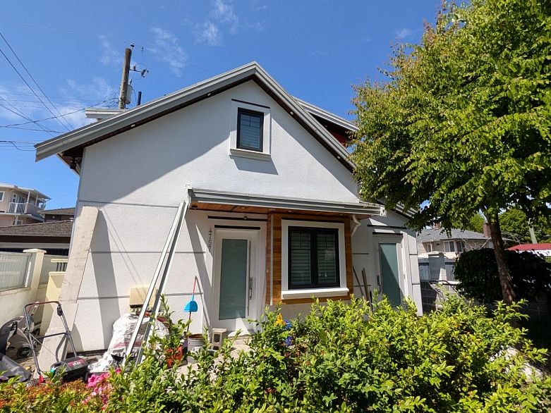 4751 Henry Street