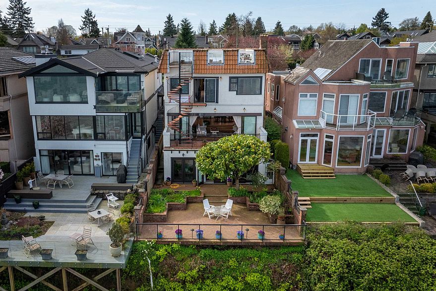 3167 Point Grey Road