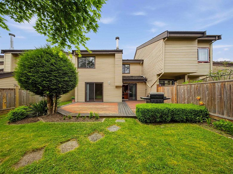 3542 Hurst Place