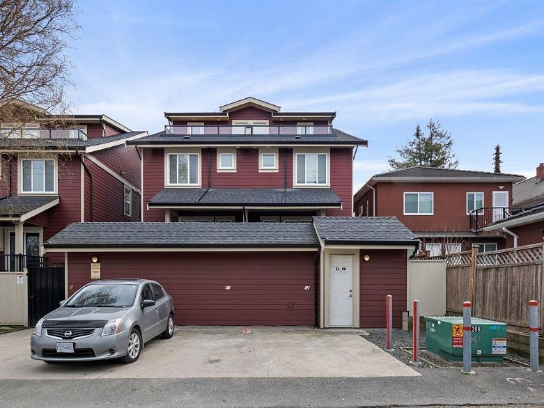 102 4577 Slocan Street