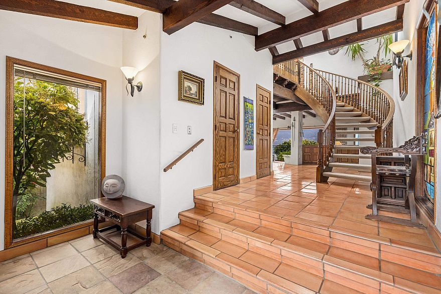 3167 Point Grey Road