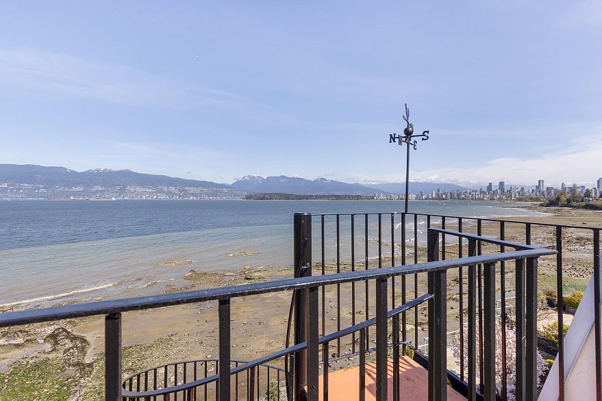 3167 Point Grey Road