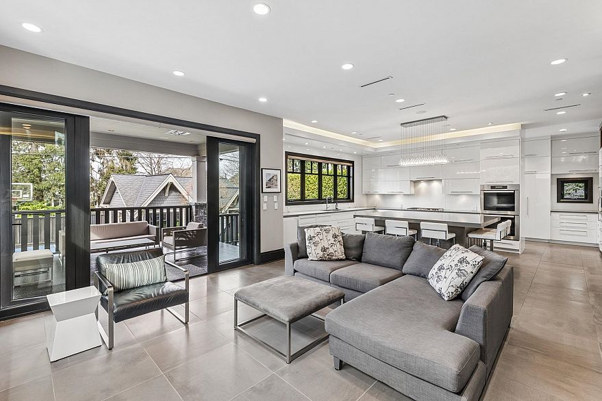 6149 Angus Drive