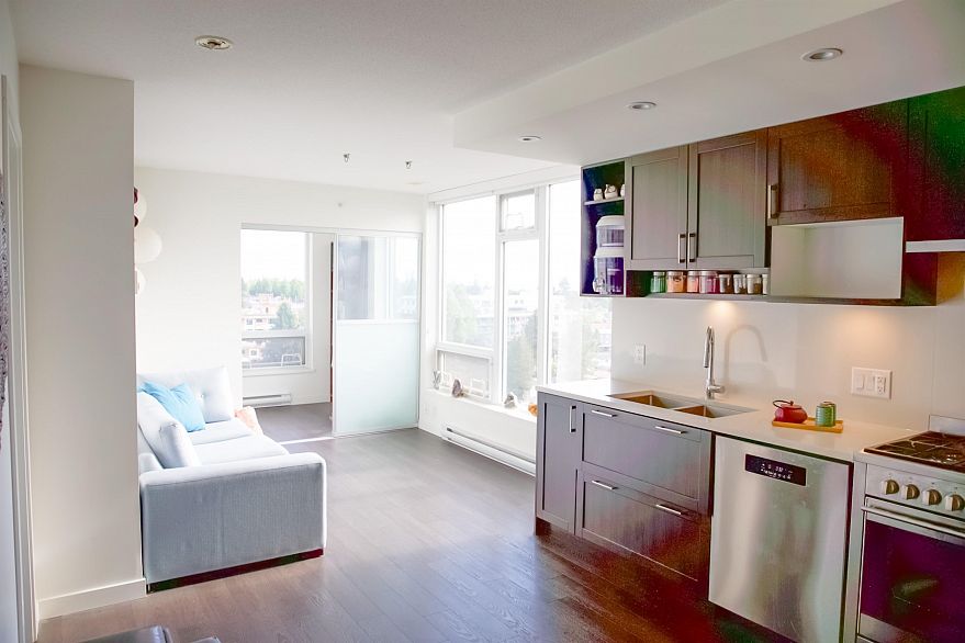 1805 5470 Ormidale Street