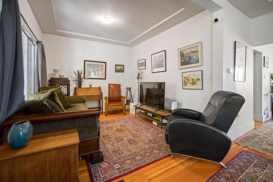 2497 Wall Street