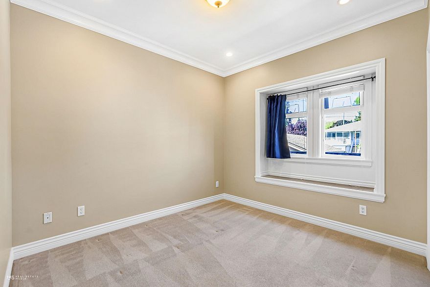 295 W 63rd Avenue