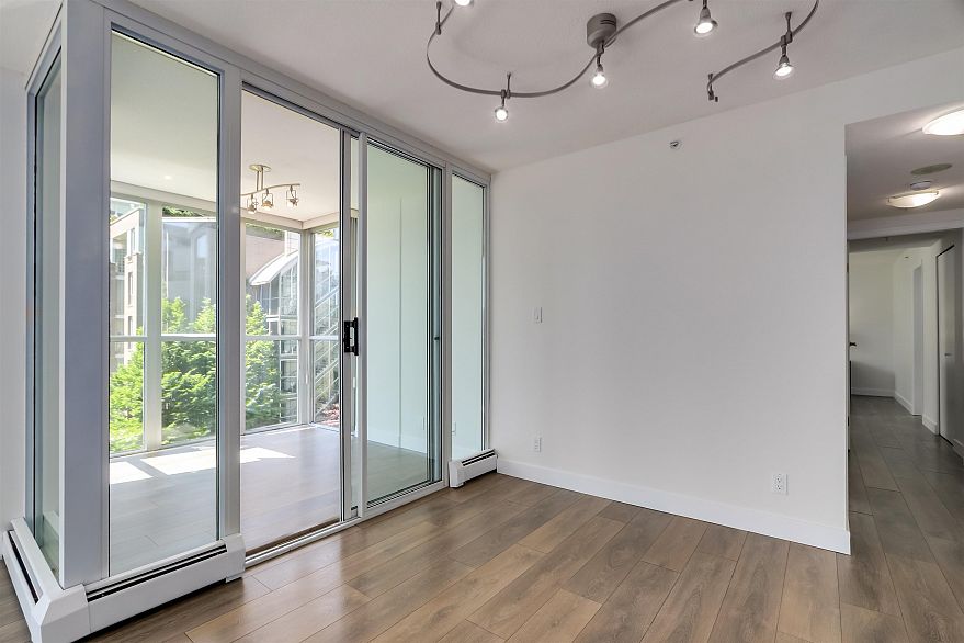 501 1228 Marinaside Crescent