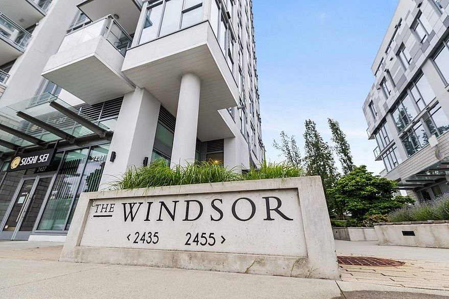 608 2435 Kingsway
