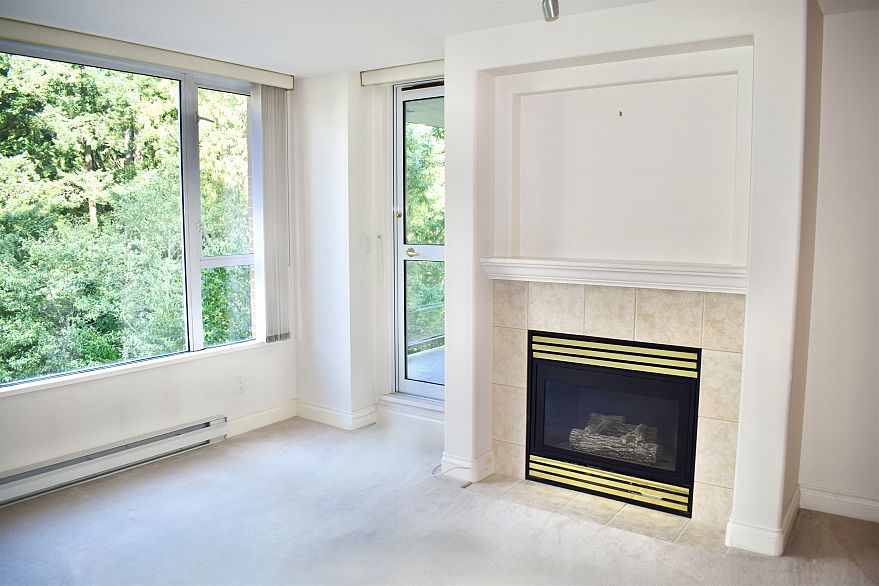 705 5615 Hampton Place