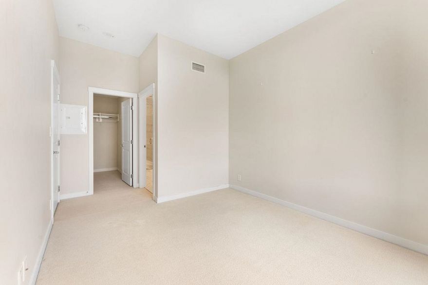 1306 3533 Ross Drive