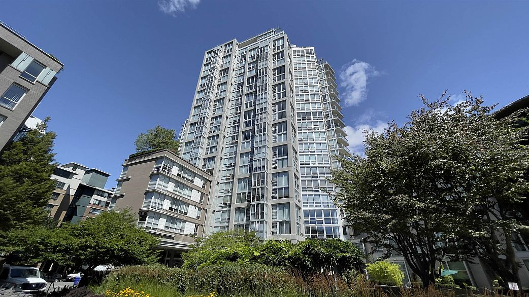 605 1228 Marinaside Crescent