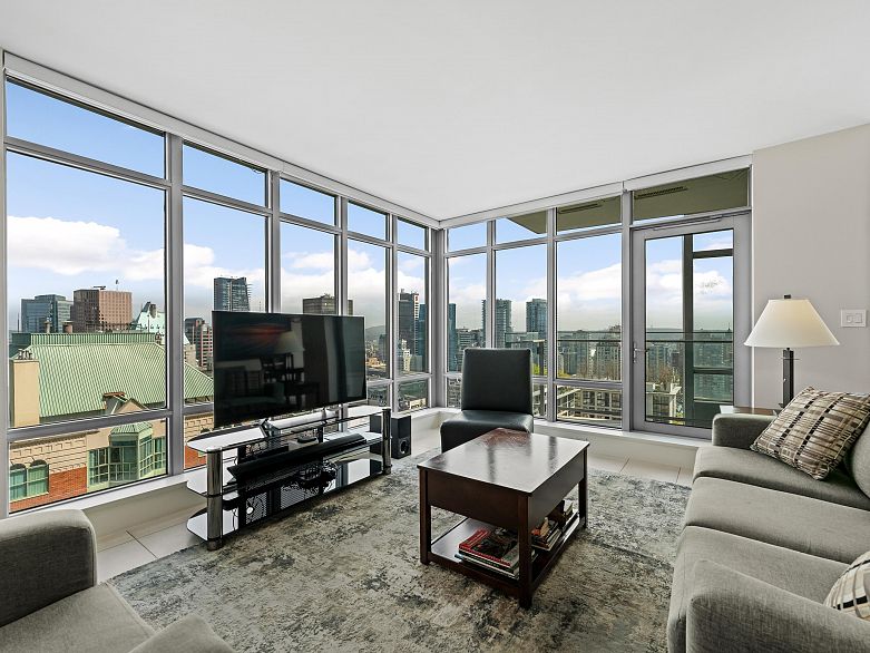 2907 1028 Barclay Street