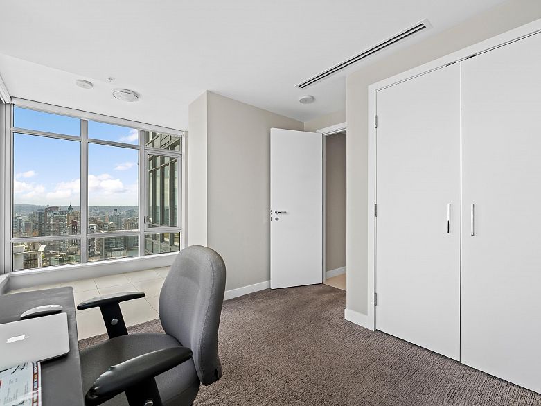 2907 1028 Barclay Street