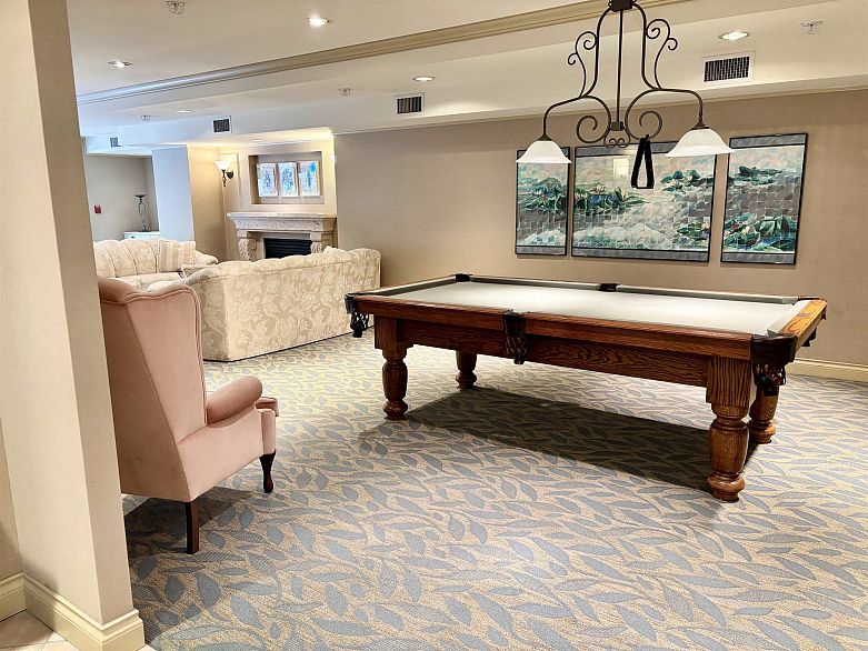 705 5615 Hampton Place