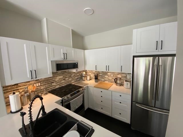 404 5605 Hampton Place