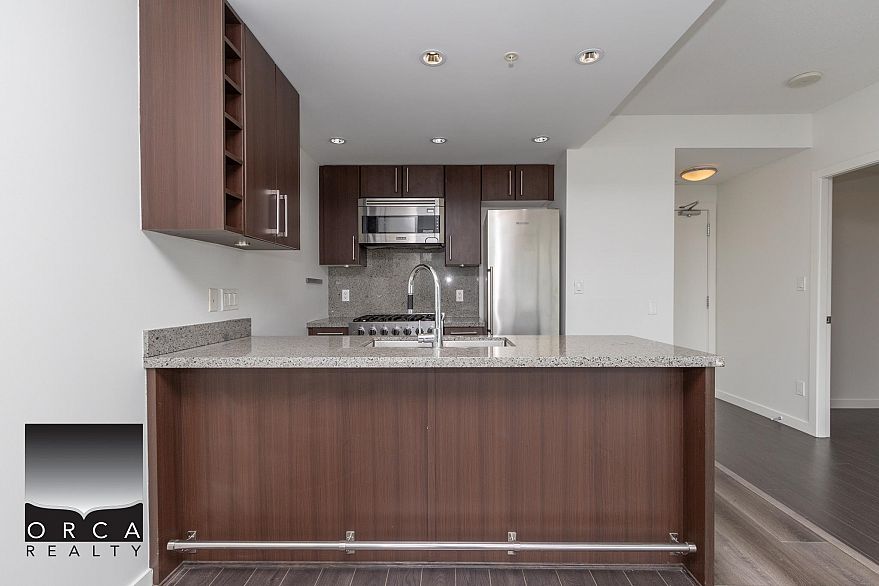 1105 108 WEST 1ST AVENUE, Vancouver BC V5Y 0H4
