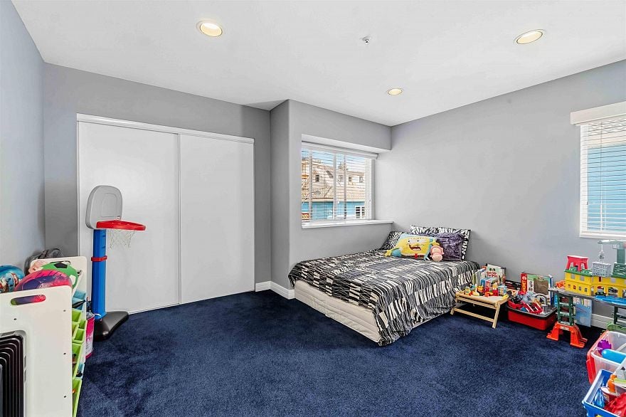 2275 Bonaccord Drive