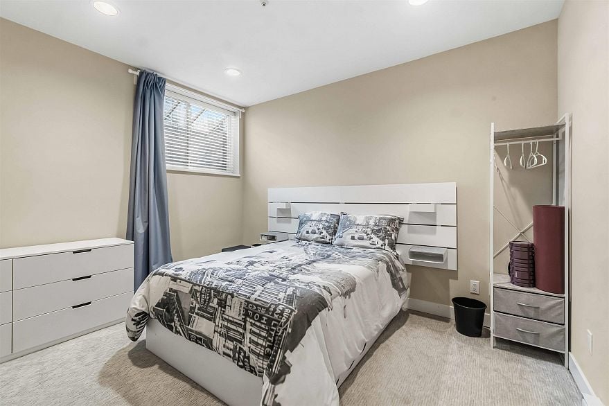 2275 Bonaccord Drive