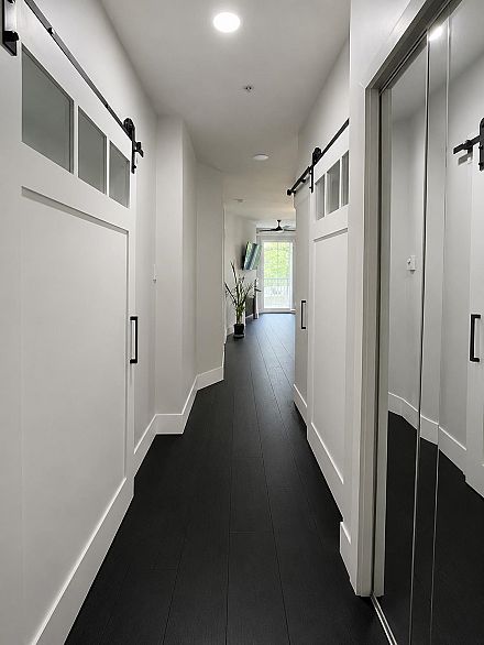 404 5605 Hampton Place