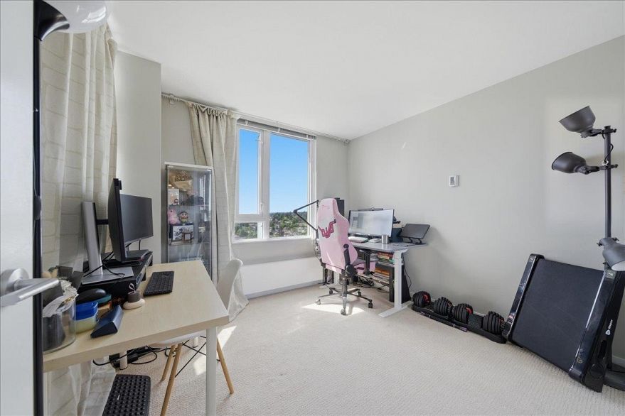 2703 488 SW Marine Drive