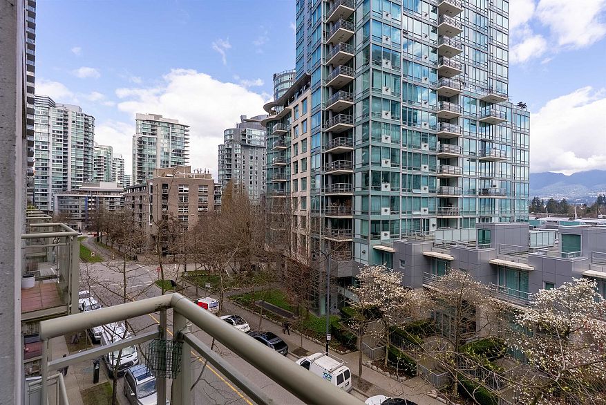 507 1478 W Hastings Street