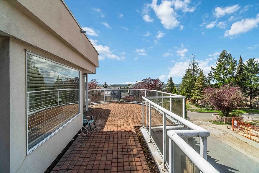 2275 Bonaccord Drive