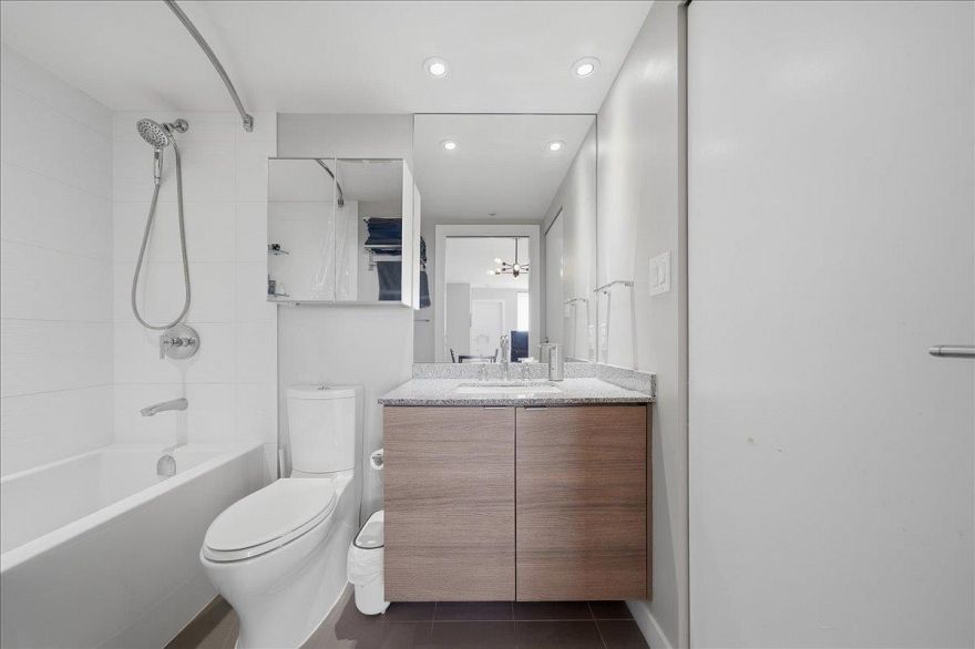 2703 488 SW Marine Drive