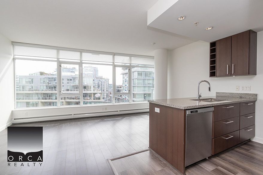 1105 108 WEST 1ST AVENUE, Vancouver BC V5Y 0H4