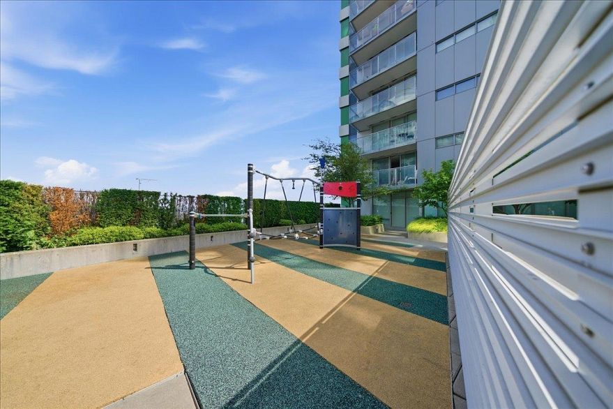 2703 488 SW Marine Drive