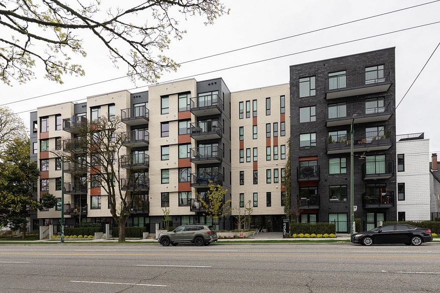 110 2235 E Broadway