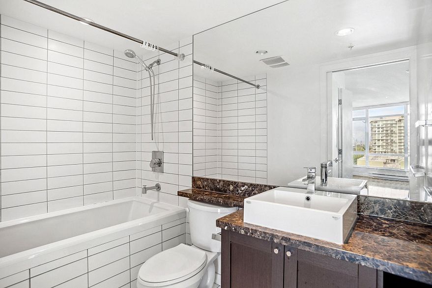 810 4815 Eldorado Mews