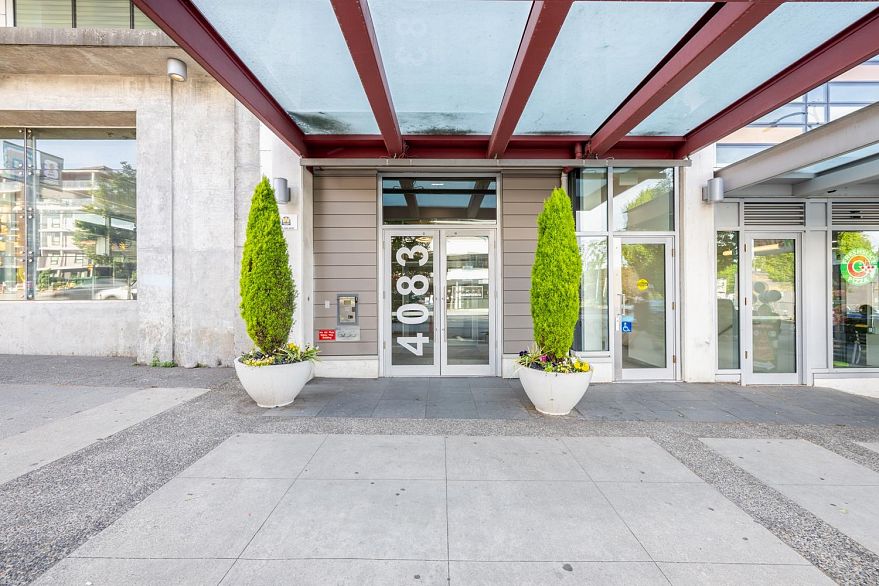 309 4083 Cambie Street