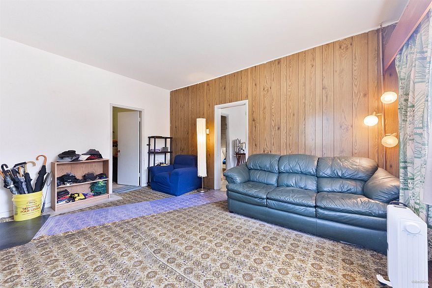 824 Semlin Drive