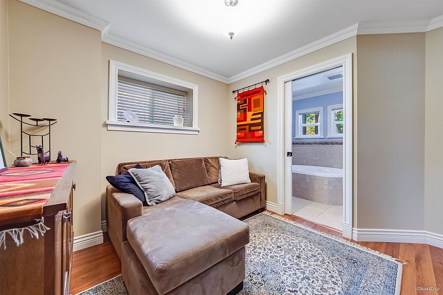 836 W 68th Avenue
