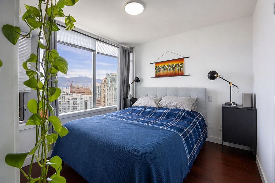 2604 1255 Seymour Street