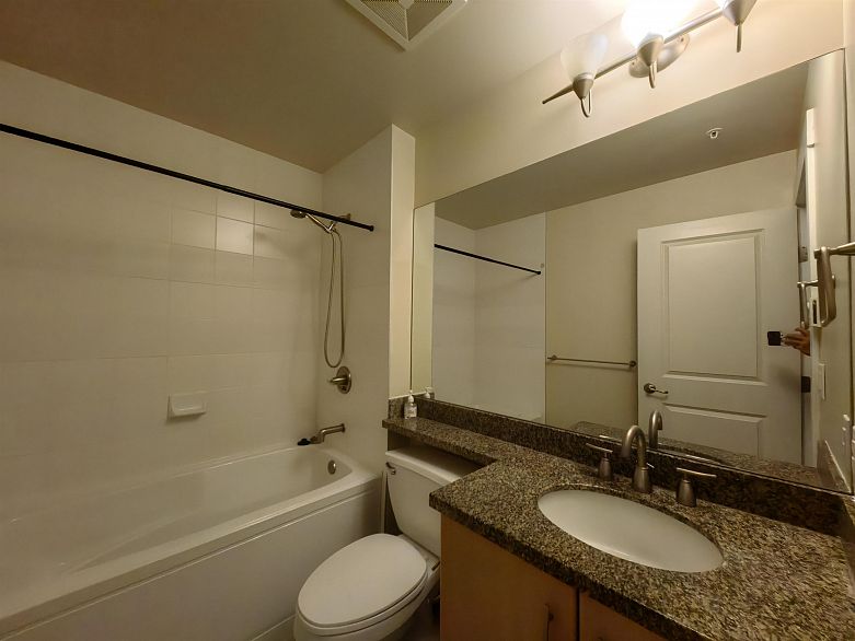 2547 East Mall